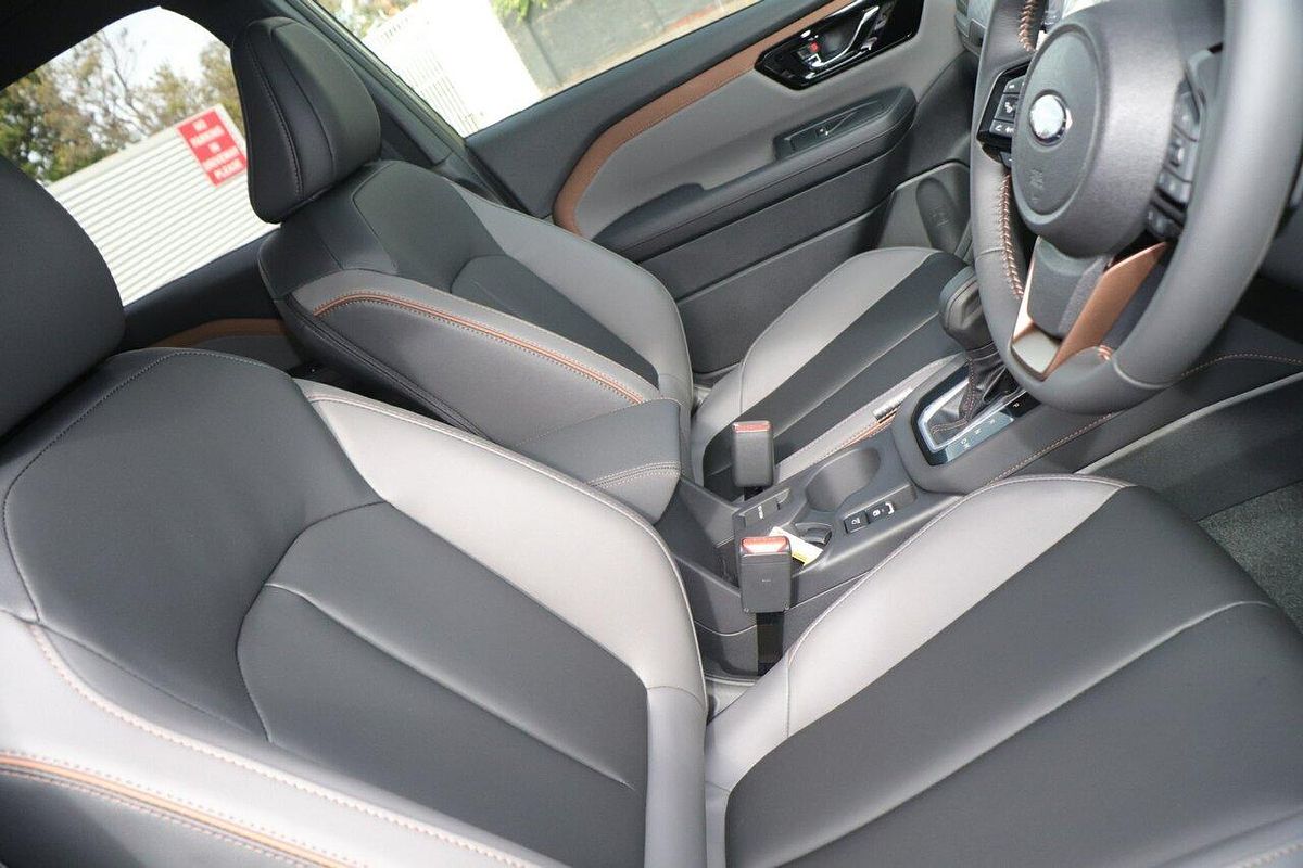 2025 Subaru Forester Hybrid Sport S6