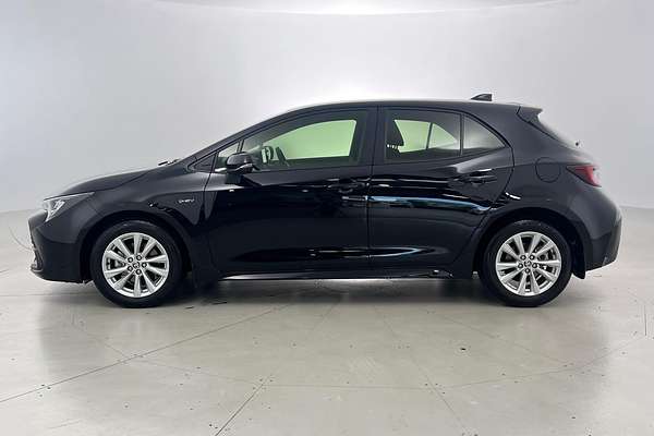 2024 Toyota Corolla Ascent Sport Hybrid ZWE219R
