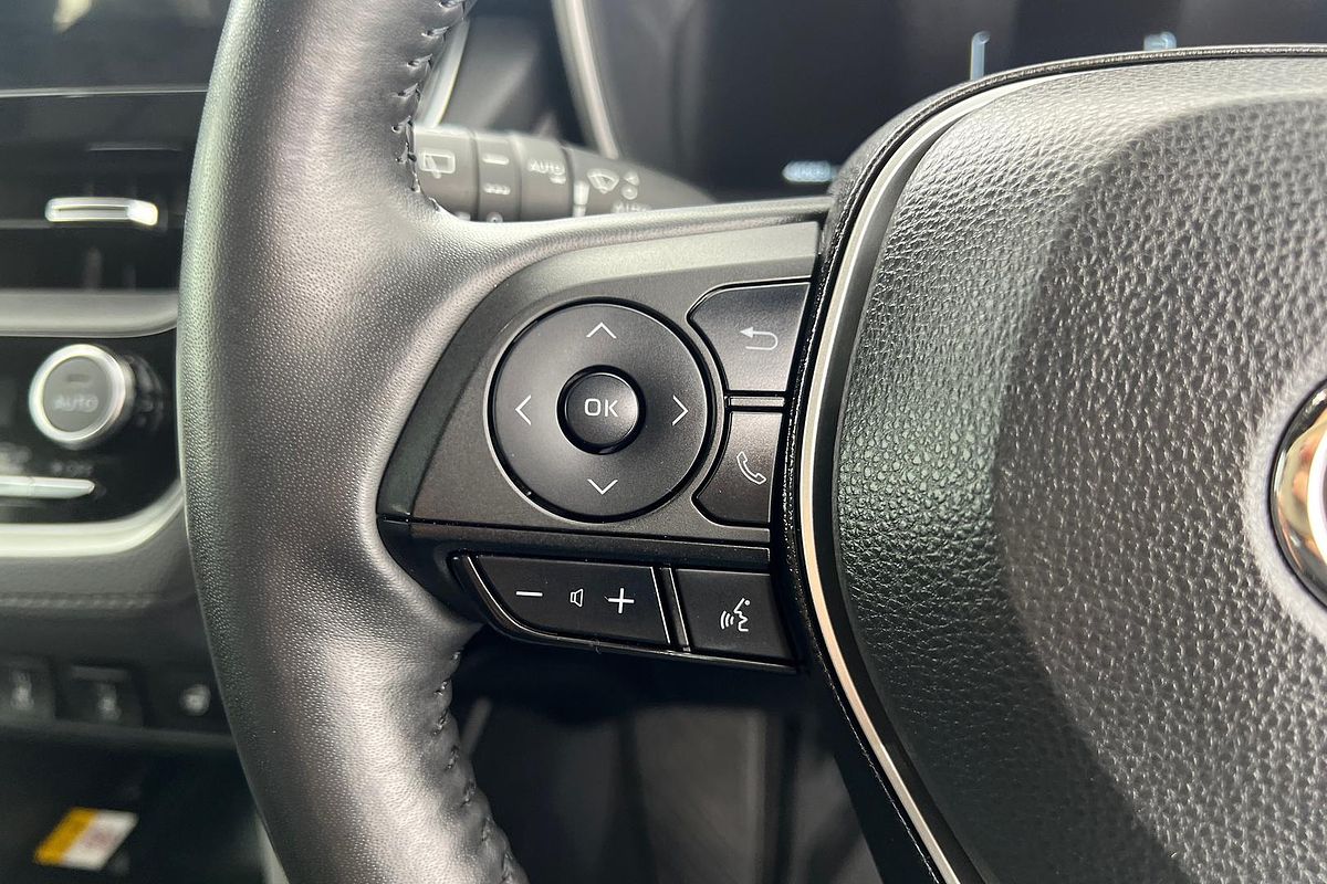 2022 Toyota Corolla Cross Hybrid Corolla Cross HV Atmos 2WD 2.0L Hybrid Auto CVT 5 Door Hatch