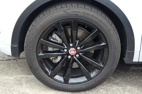 2020 Jaguar E-PACE P250 R-Dynamic S X540