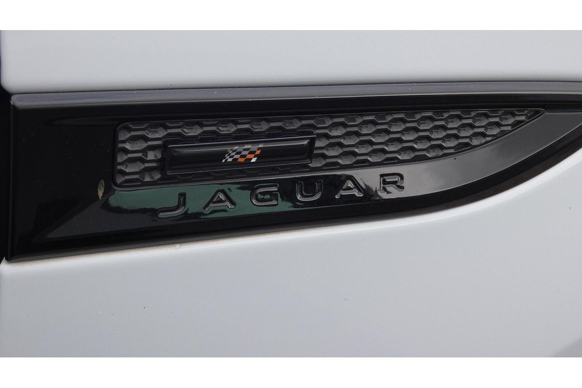 2020 Jaguar E-PACE P250 R-Dynamic S X540