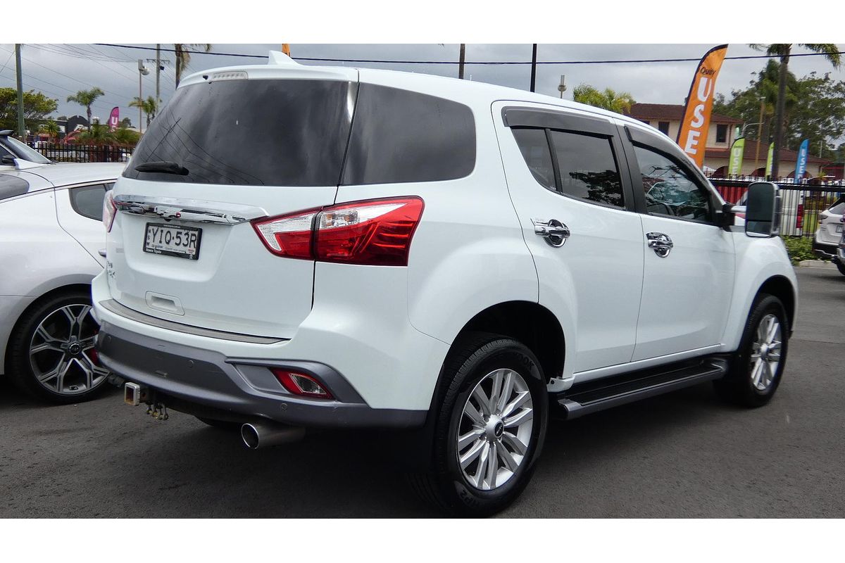 2018 Isuzu MU-X LS-U