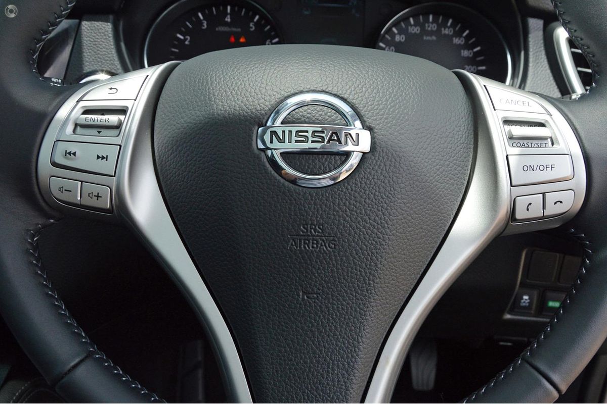 2015 Nissan QASHQAI Ti J11