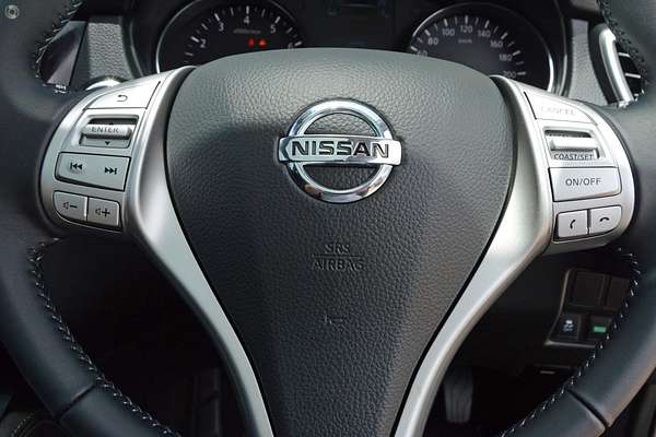 2015 Nissan QASHQAI Ti J11