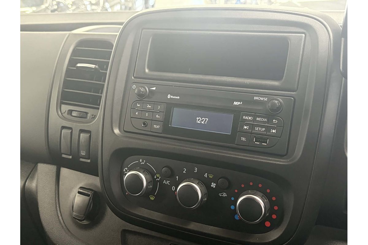 2020 Mitsubishi Express GLX SN LWB