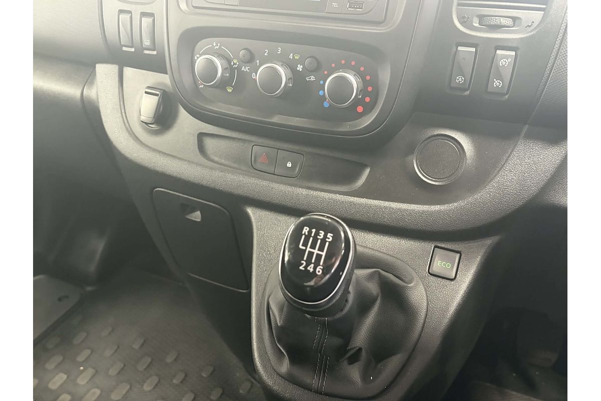 2020 Mitsubishi Express GLX SN LWB