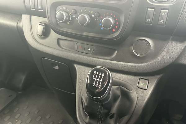 2020 Mitsubishi Express GLX SN LWB