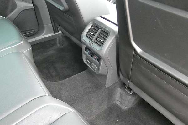 2021 Volkswagen Tiguan 162TSI R-Line 5N