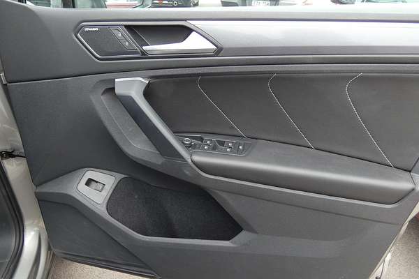 2021 Volkswagen Tiguan 162TSI R-Line 5N