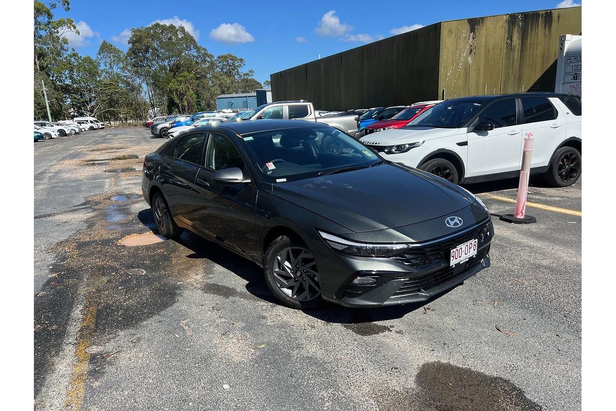 2025 Hyundai i30 Elite Hybrid CN7.V2
