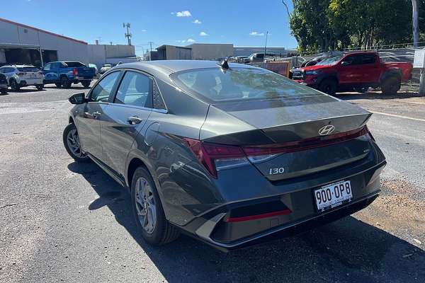 2025 Hyundai i30 Elite Hybrid CN7.V2