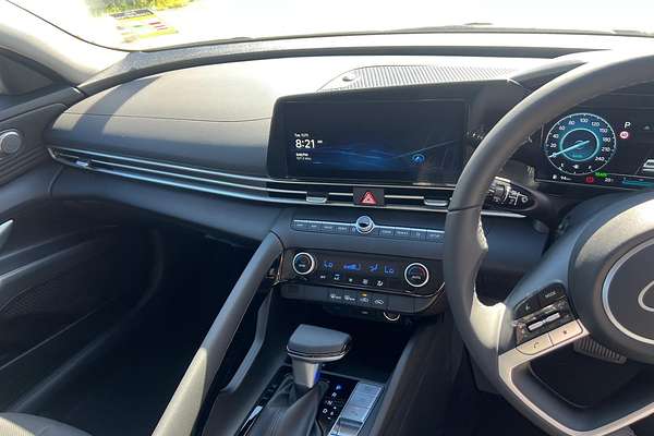 2025 Hyundai i30 Elite Hybrid CN7.V2