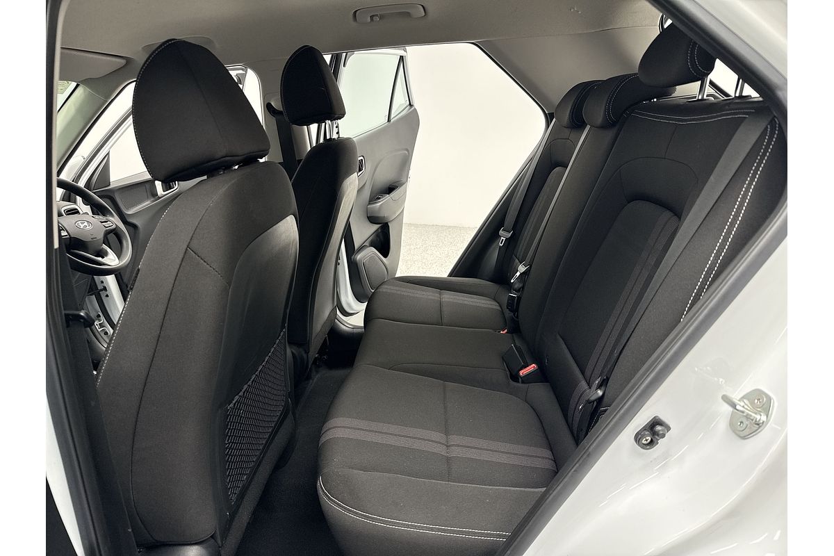 2023 Hyundai Venue Active QX.V5