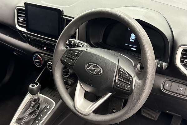 2023 Hyundai Venue Active QX.V5