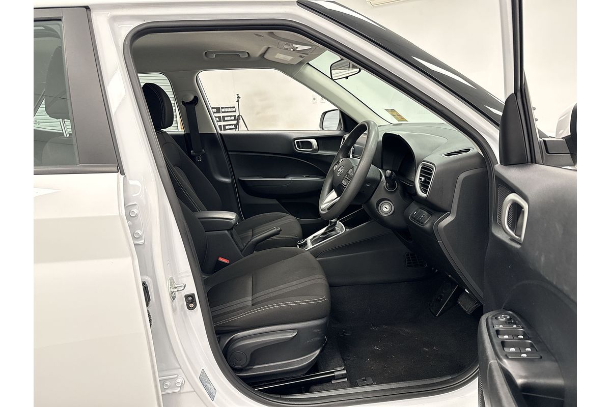 2023 Hyundai Venue Active QX.V5