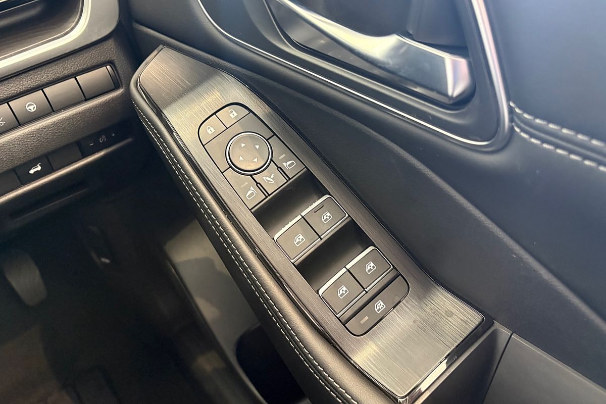 2025 Nissan X-TRAIL Ti T33