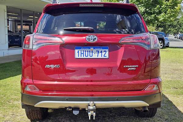 2017 Toyota RAV4 Cruiser ASA44R