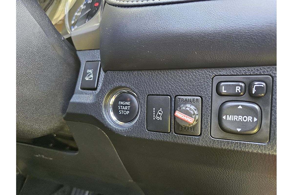 2017 Toyota RAV4 Cruiser ASA44R