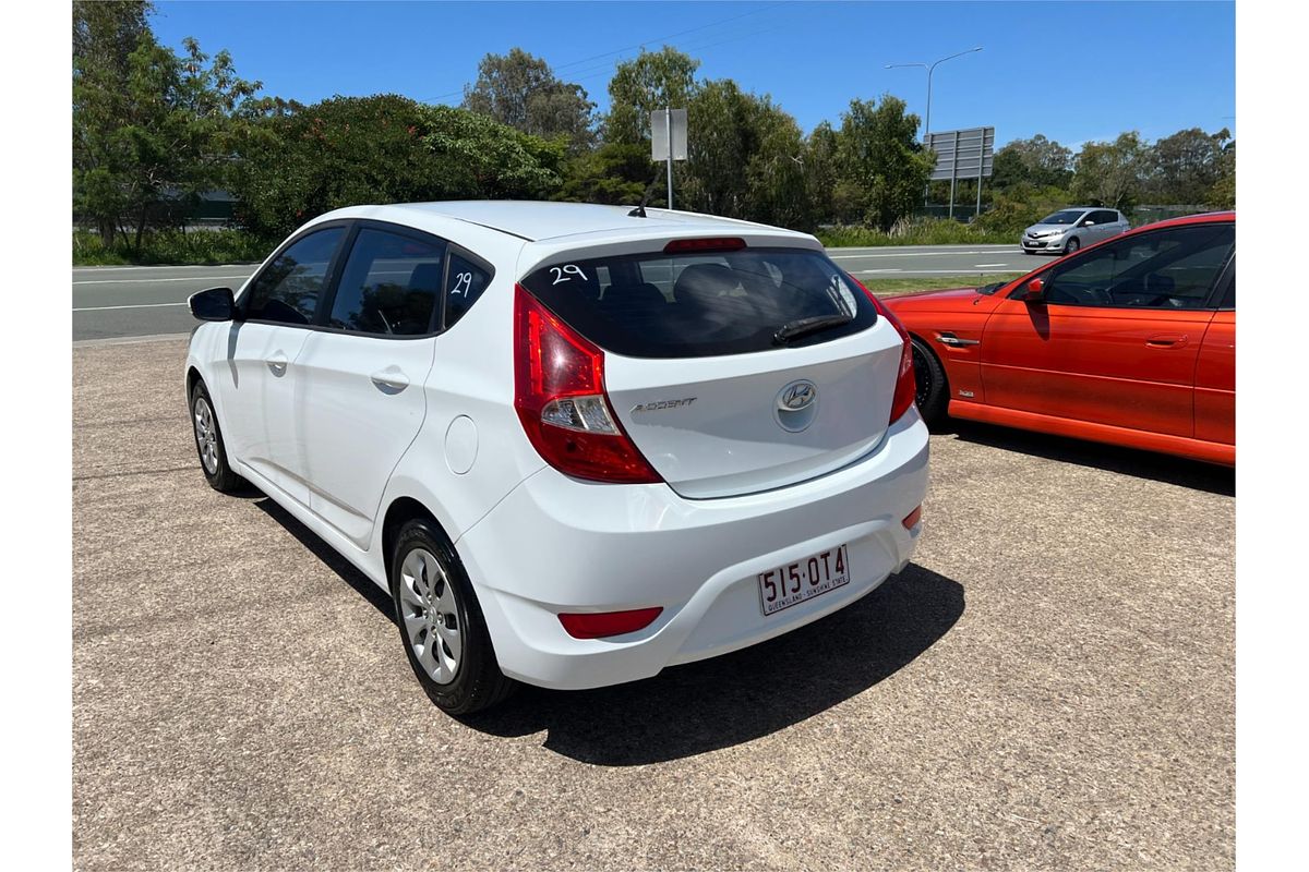 2016 Hyundai Accent Active RB4