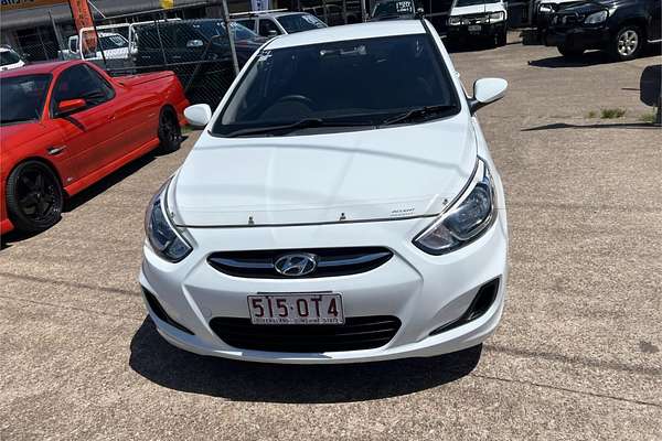 2016 Hyundai Accent Active RB4