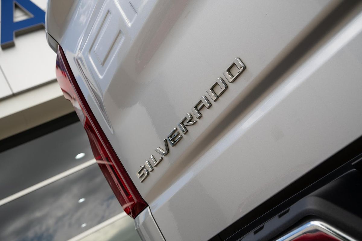 2022 Chevrolet Silverado 1500 LTZ Premium W/Tech Pack T1 4X4