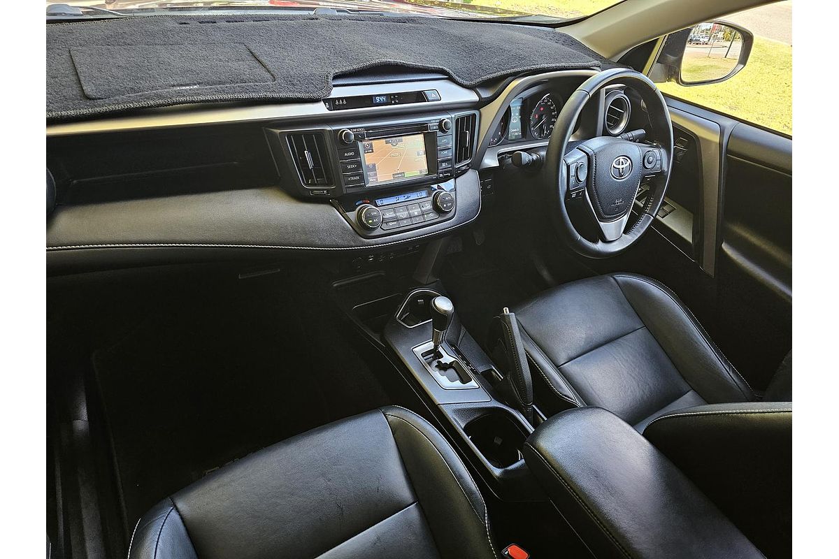 2017 Toyota RAV4 Cruiser ASA44R