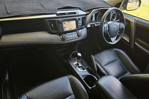 2017 Toyota RAV4 Cruiser ASA44R