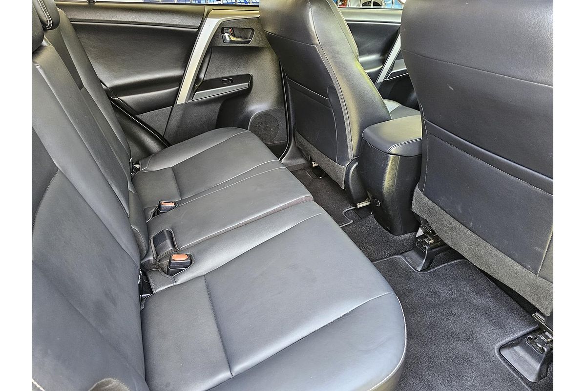 2017 Toyota RAV4 Cruiser ASA44R