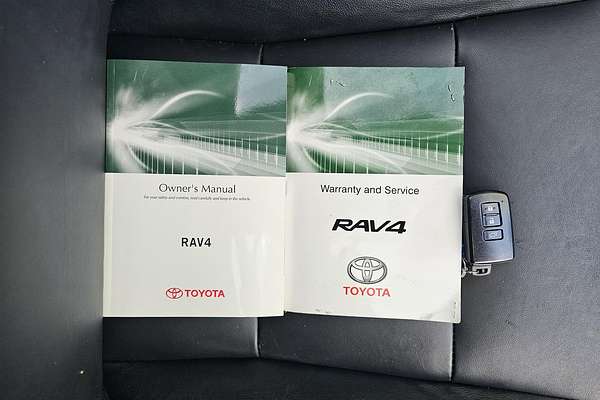 2017 Toyota RAV4 Cruiser ASA44R