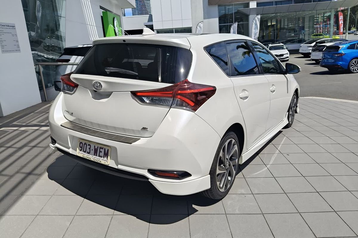 2015 Toyota Corolla ZR ZRE182R