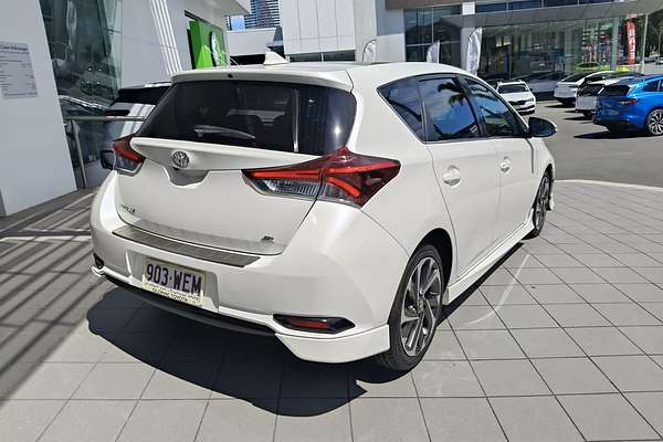 2015 Toyota Corolla ZR ZRE182R