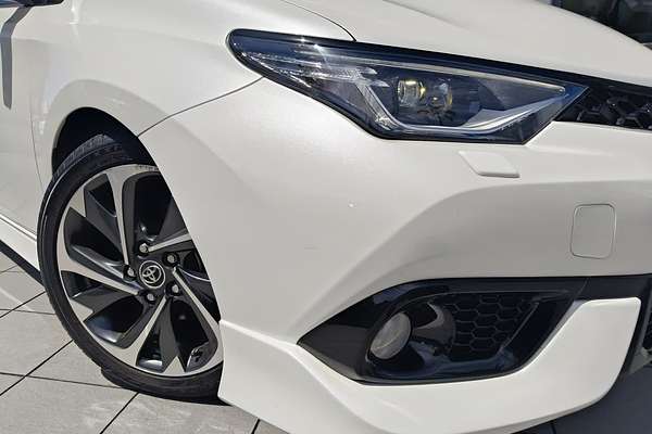 2015 Toyota Corolla ZR ZRE182R