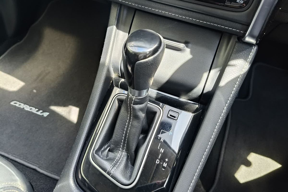 2015 Toyota Corolla ZR ZRE182R