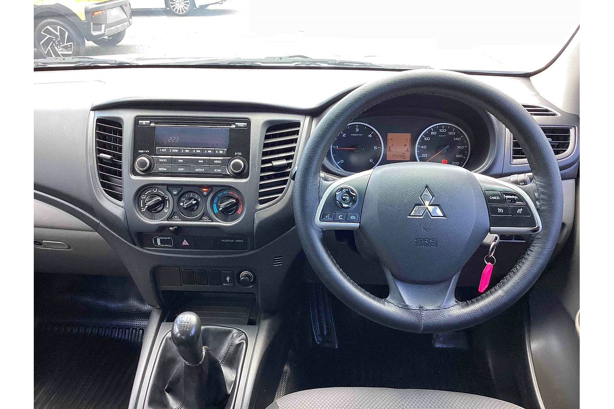 2016 Mitsubishi Triton GLX MQ 4X4