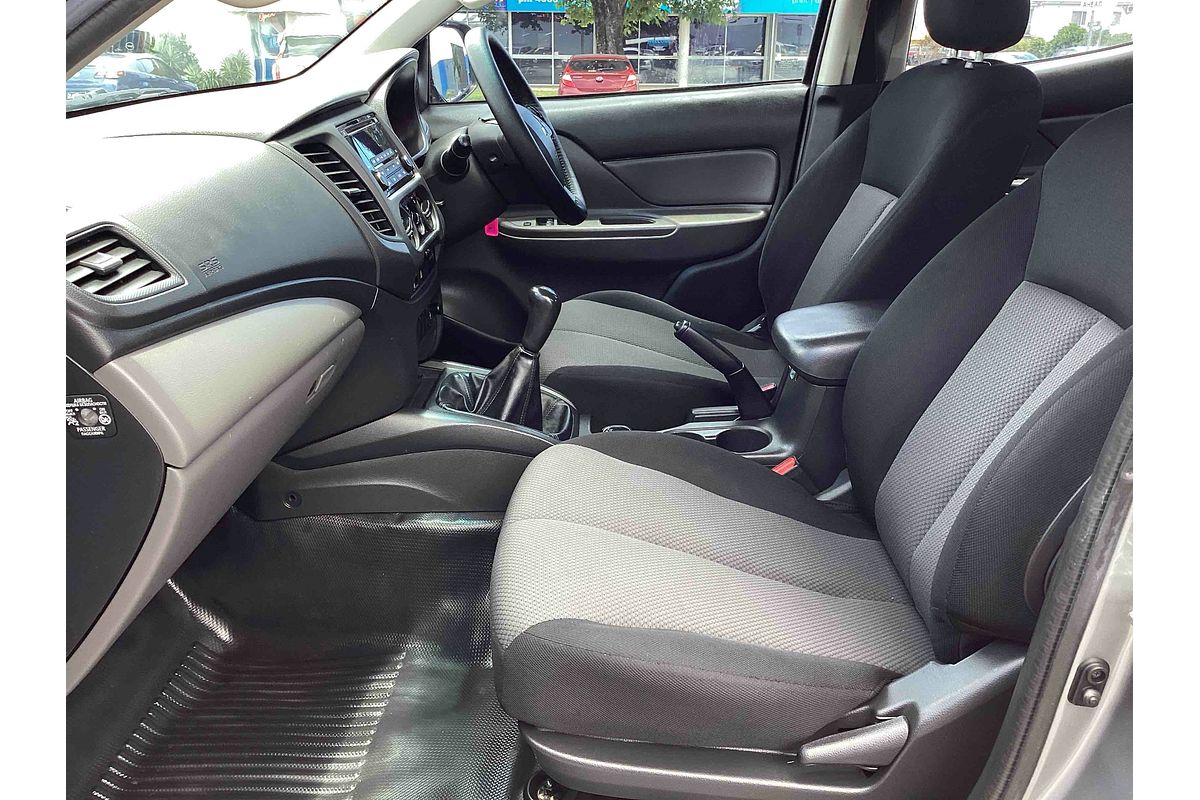 2016 Mitsubishi Triton GLX MQ 4X4