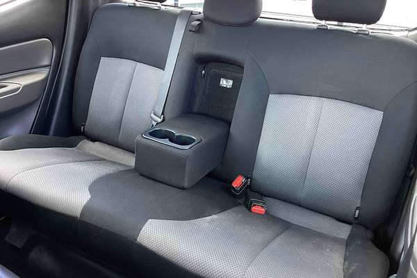 2016 Mitsubishi Triton GLX MQ 4X4