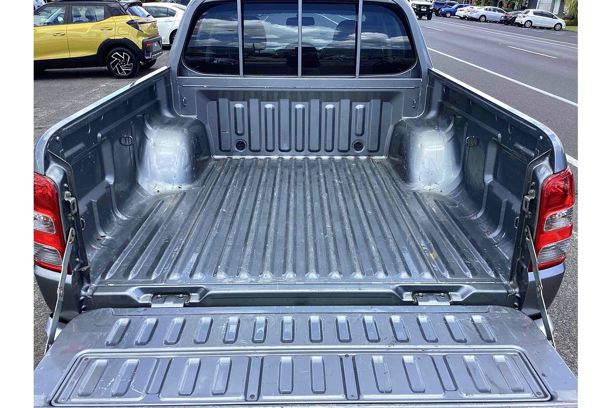 2016 Mitsubishi Triton GLX MQ 4X4