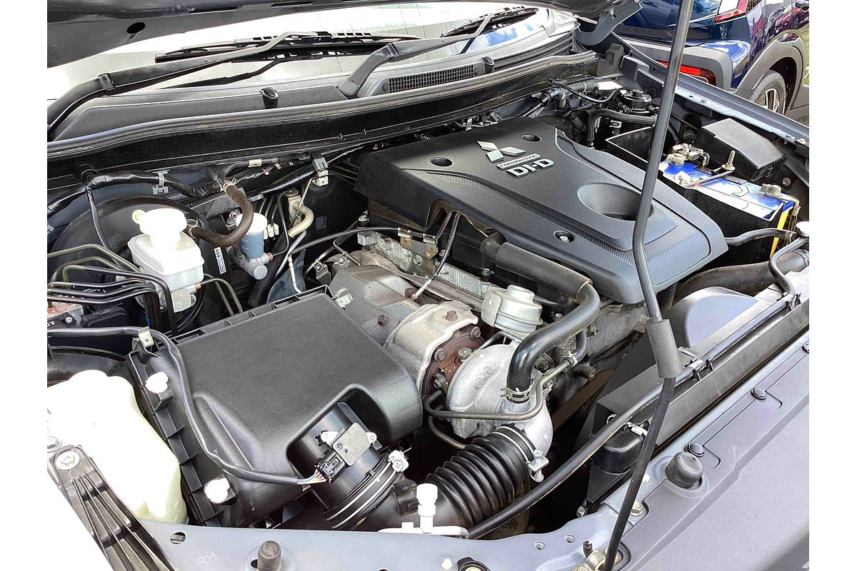 2016 Mitsubishi Triton GLX MQ 4X4