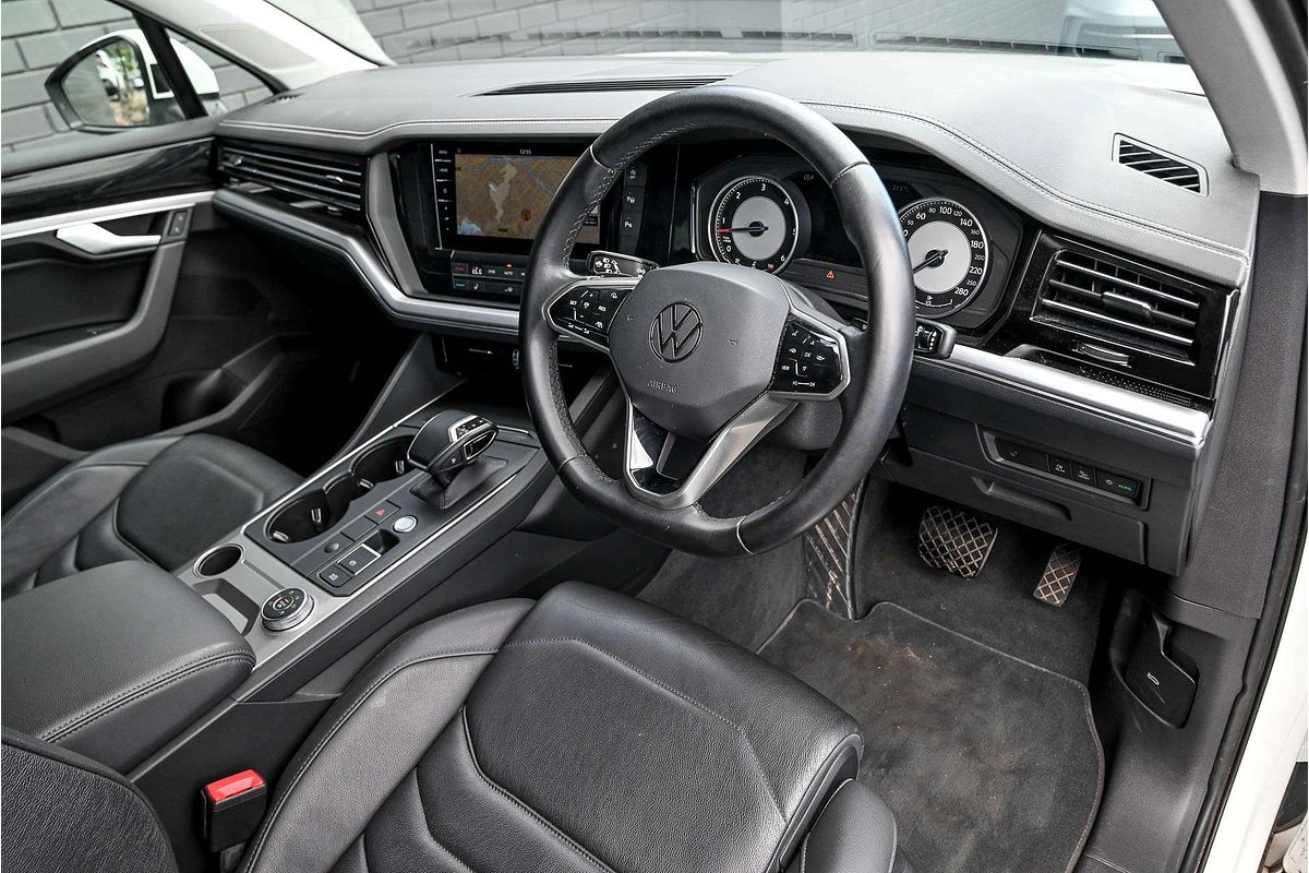 2022 Volkswagen Touareg 170TDI CR