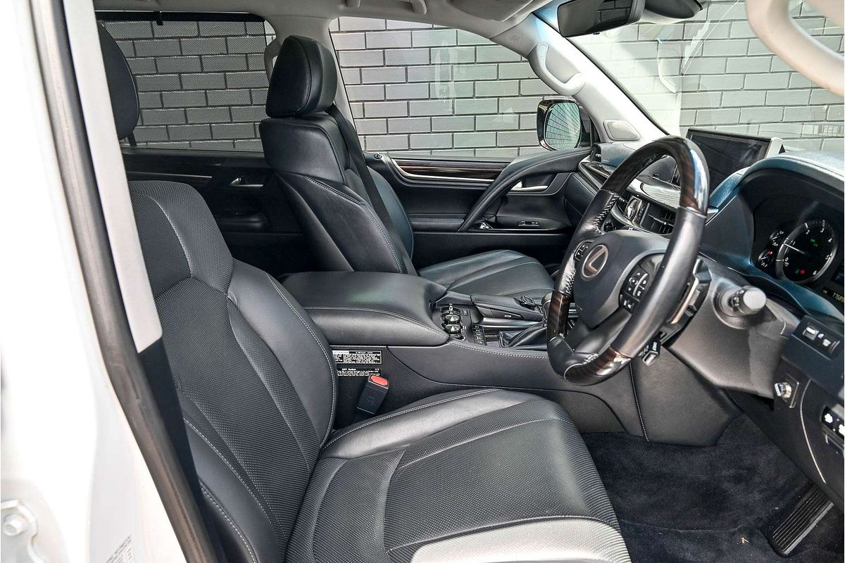 2018 Lexus LX LX450d VDJ201R