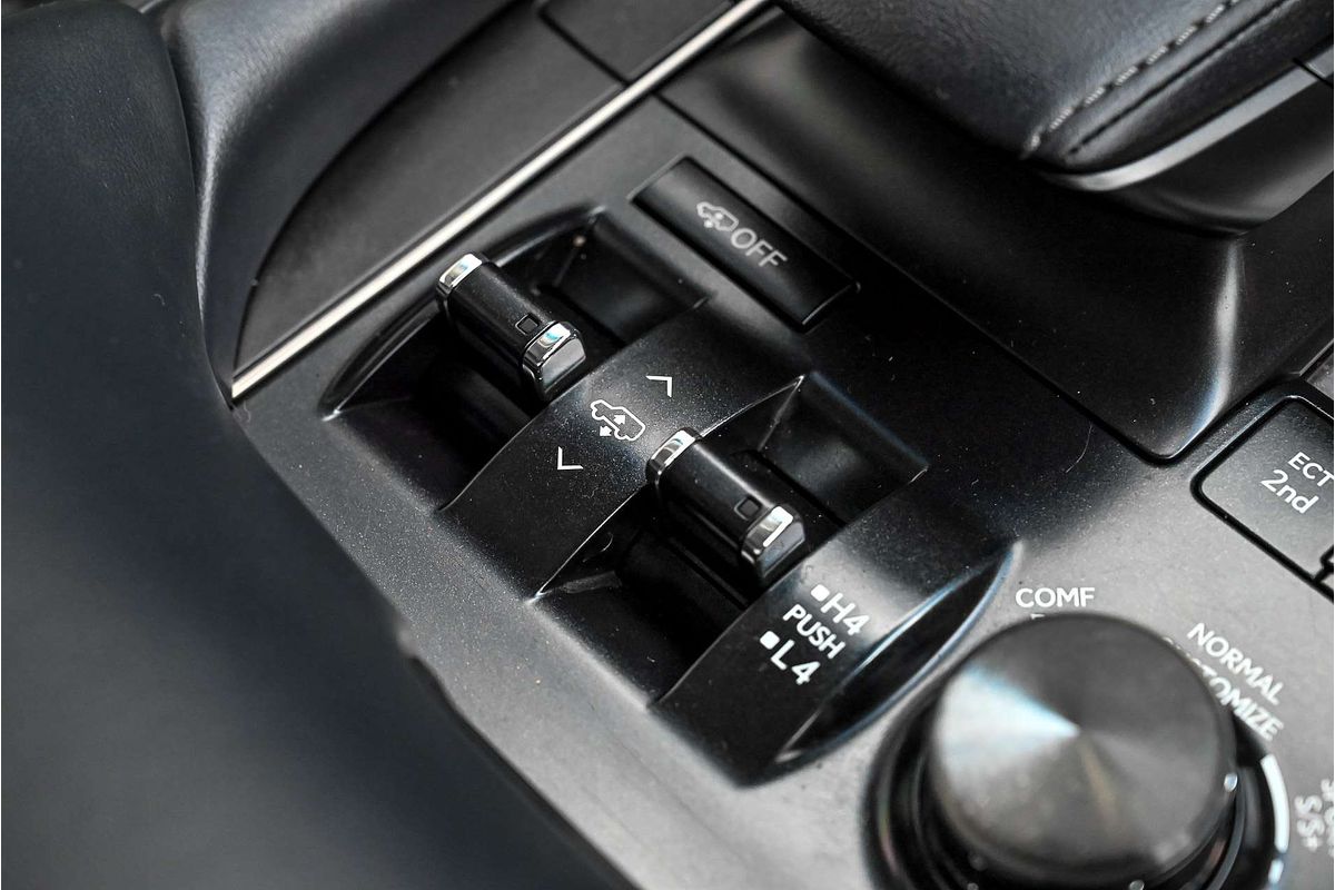 2018 Lexus LX LX450d VDJ201R