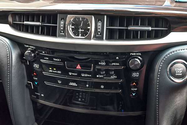 2018 Lexus LX LX450d VDJ201R