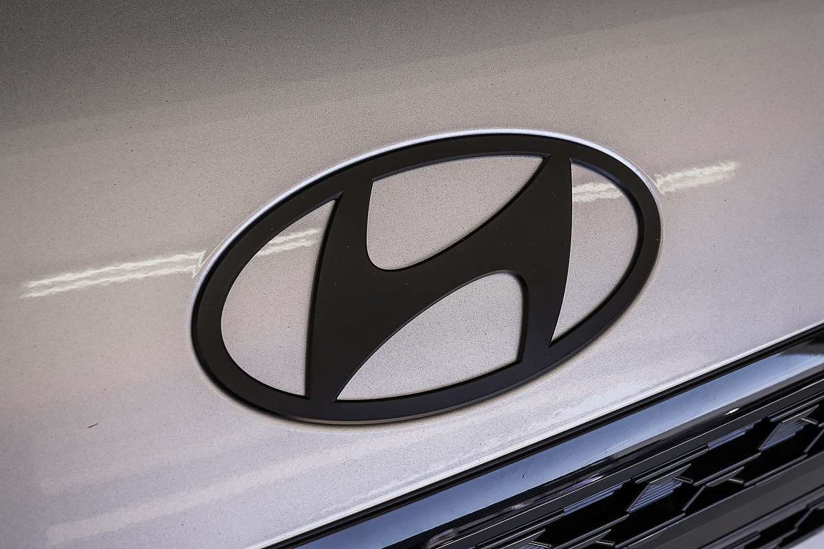2025 Hyundai Santa Fe Hybrid Calligraphy MX5.V2