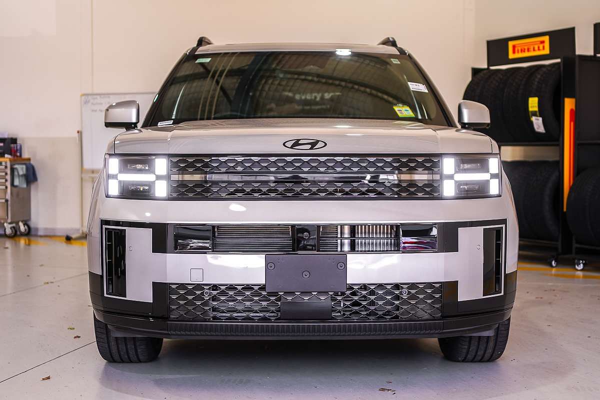 2025 Hyundai Santa Fe Hybrid Calligraphy MX5.V2