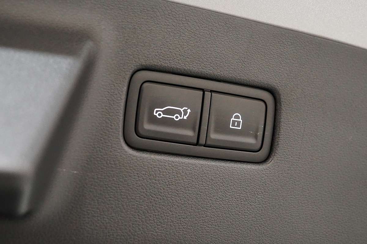 2025 Hyundai Santa Fe Hybrid Calligraphy MX5.V2