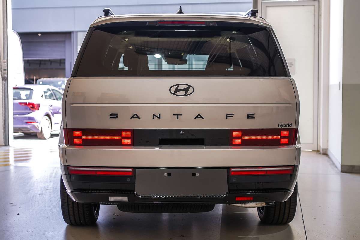 2025 Hyundai Santa Fe Hybrid Calligraphy MX5.V2