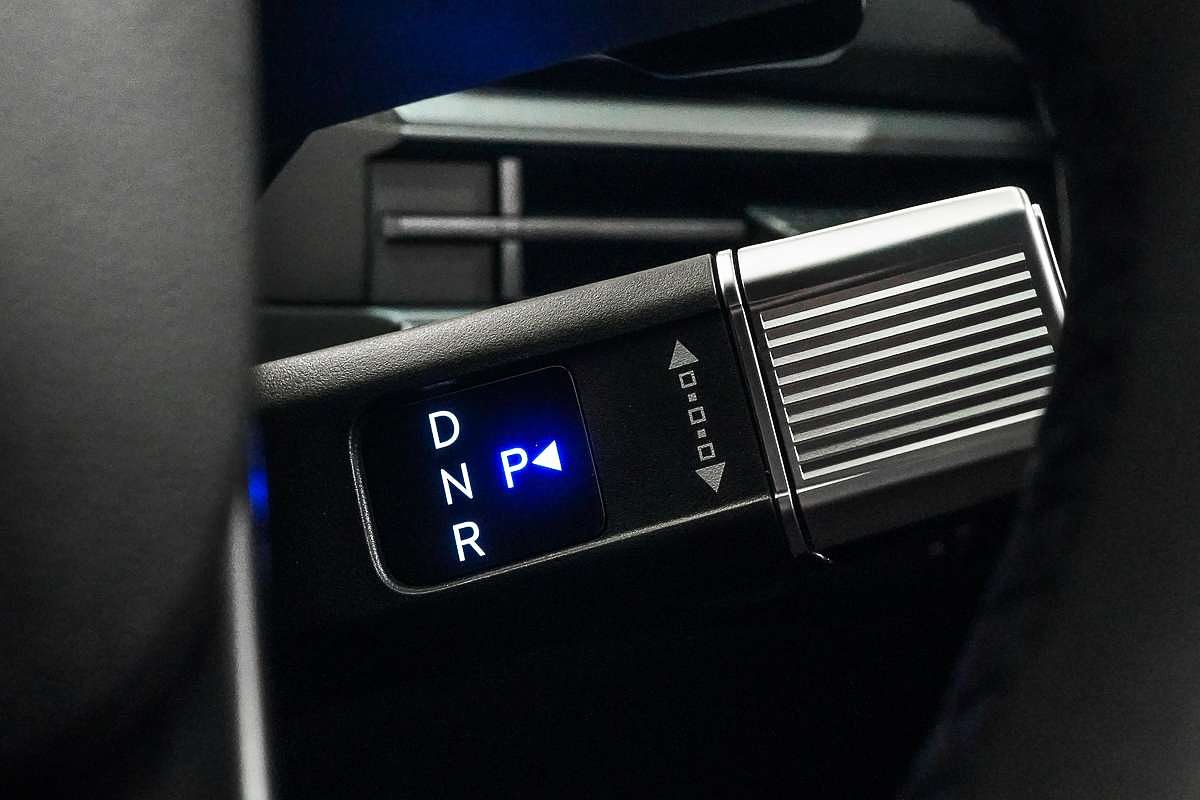 2025 Hyundai Santa Fe Hybrid Calligraphy MX5.V2