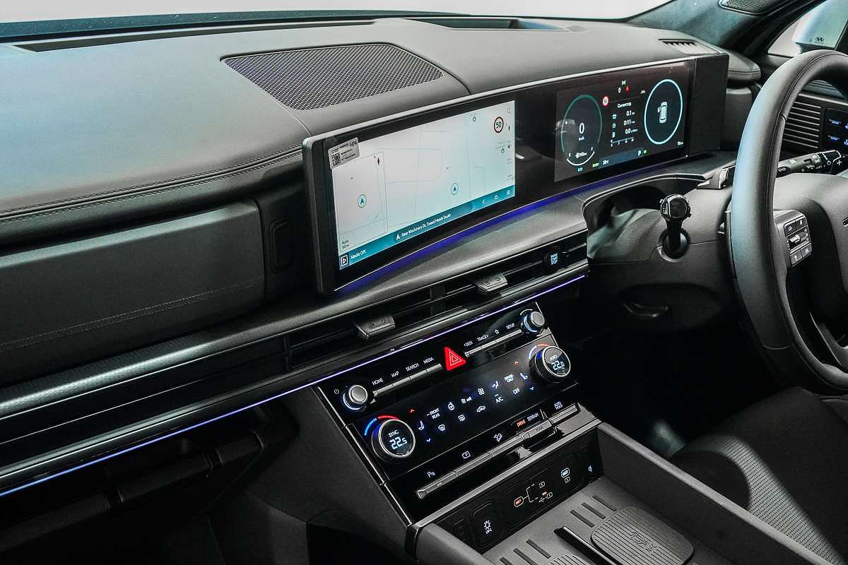 2025 Hyundai Santa Fe Hybrid Calligraphy MX5.V2