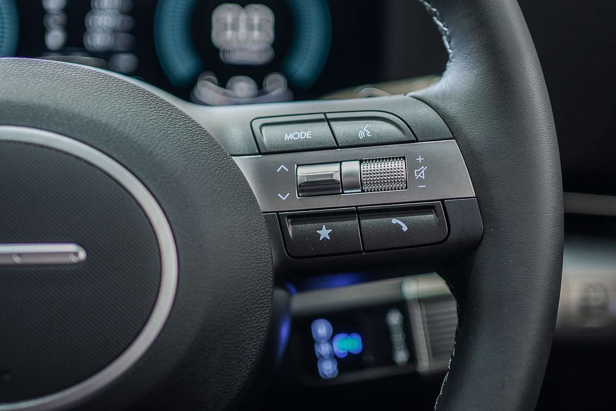 2025 Hyundai Kona Hybrid SX2.V3