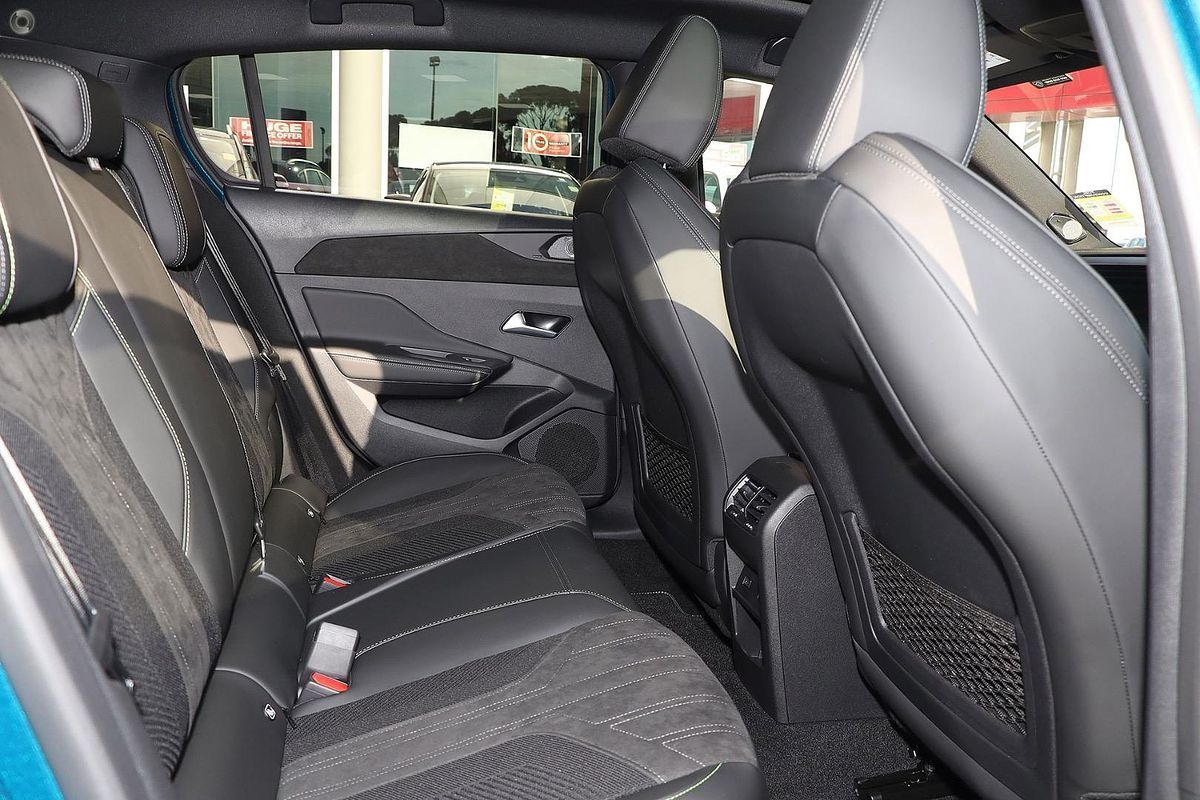 2025 Peugeot 308 GT Hybrid P51